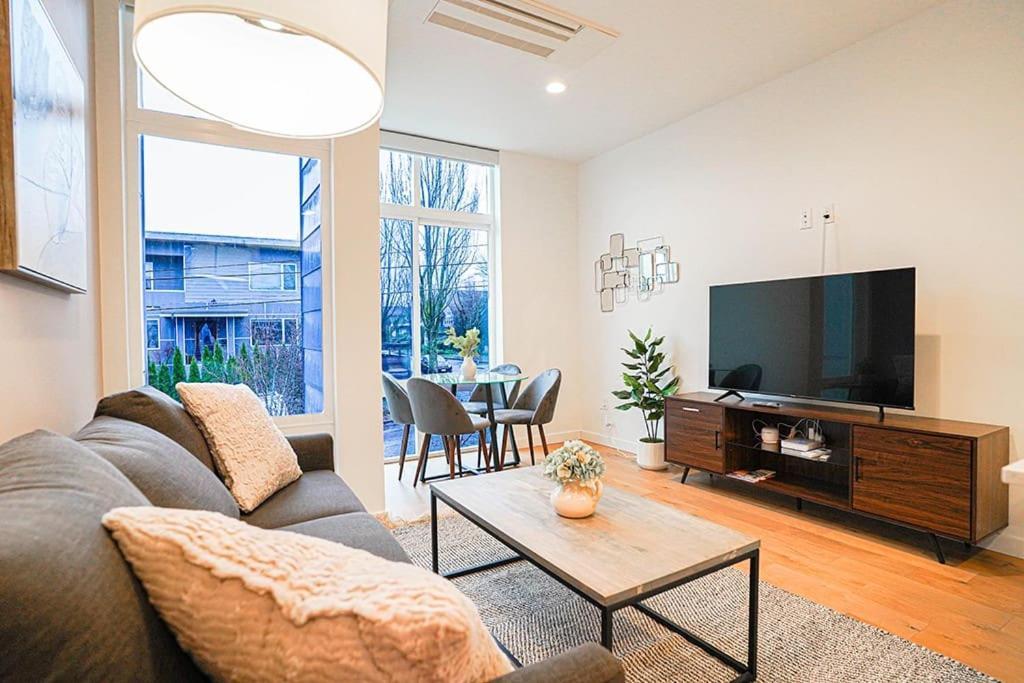 Modern Home, Rooftop View, 3 Block Beacon Station Seattle Zewnętrze zdjęcie